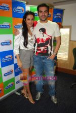 Arbaaz Khan, Malaika Arora Khan at Radio City in Bandra on 15th Sept 2010 (11).JPG
